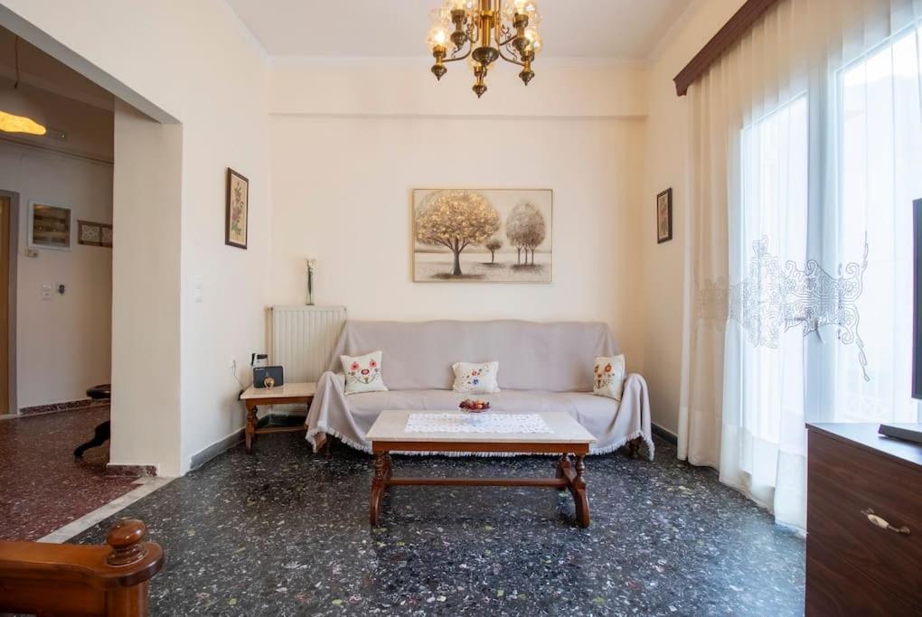 Vintage Charm Apt Near Centre Heraklion  Exterior photo
